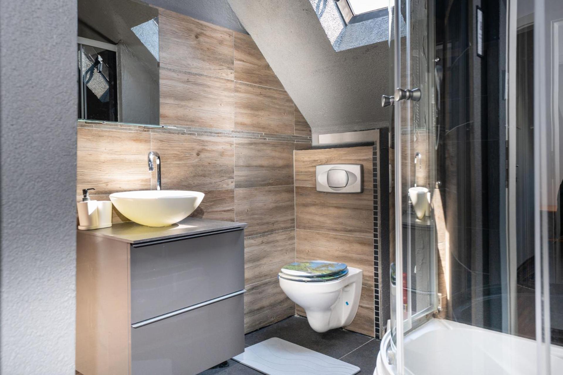12: Privatzimmer Fuer Reisende Durch Koblenz Coblence Extérieur photo